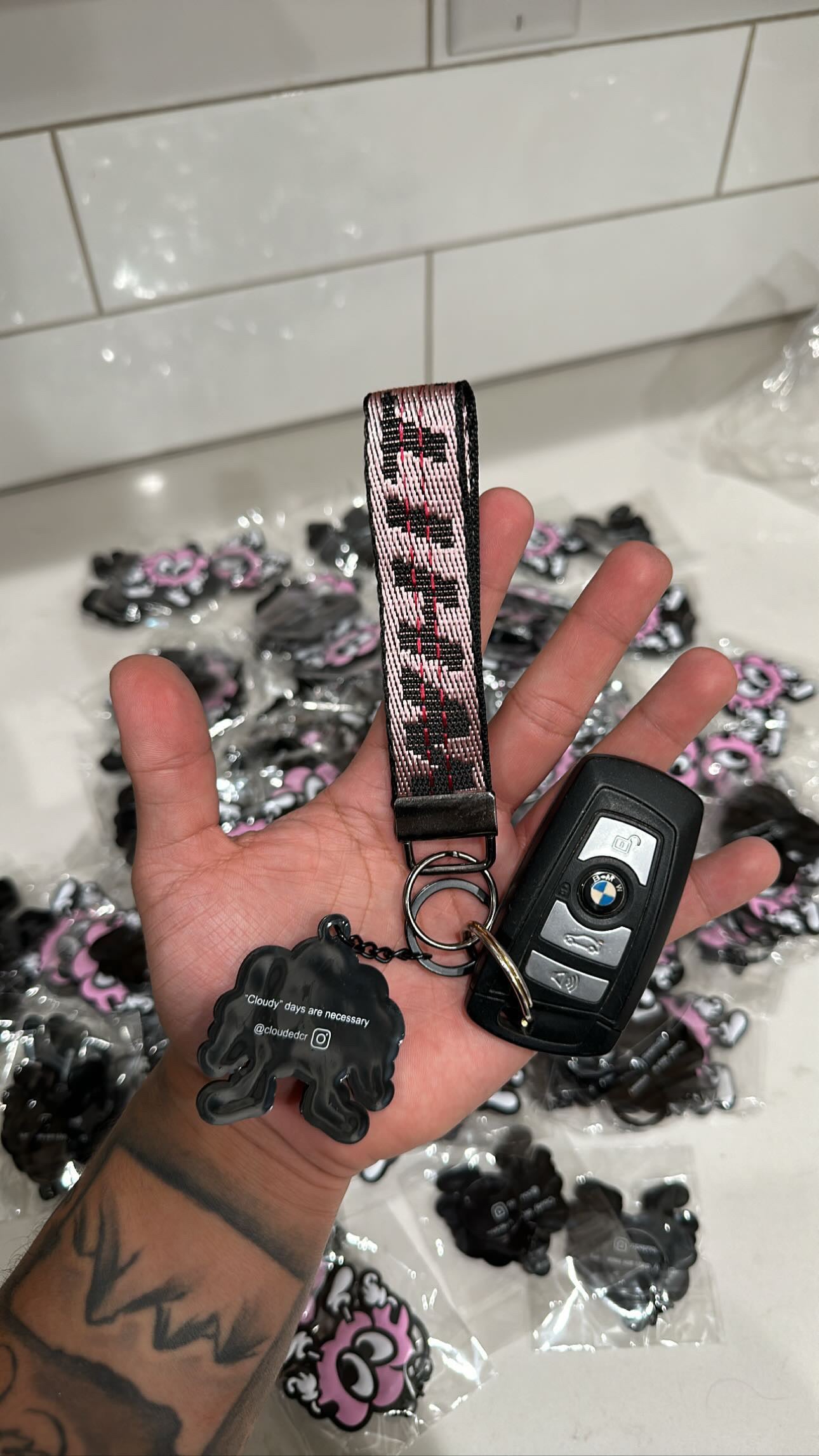 Cloudy 3D silicone keychain